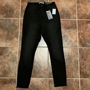 Black faded high rise skinny jean